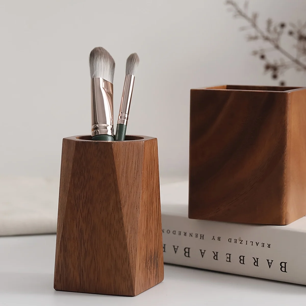 Houten pennenhouder, een kleur - Stationery And Office Supply Stores recensie en prijs